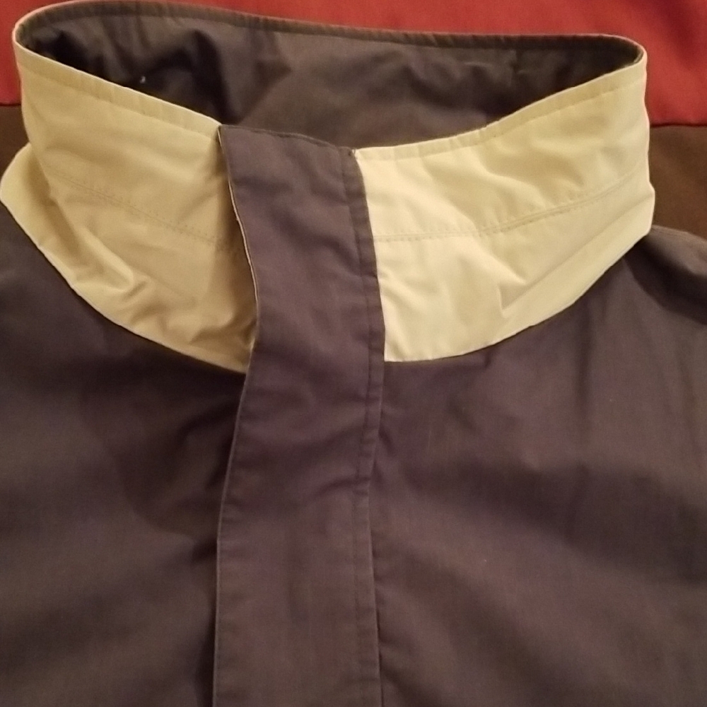 Navy Spring jacket -Lightweight Water-Resistant Jacket - Picture 3 of 5